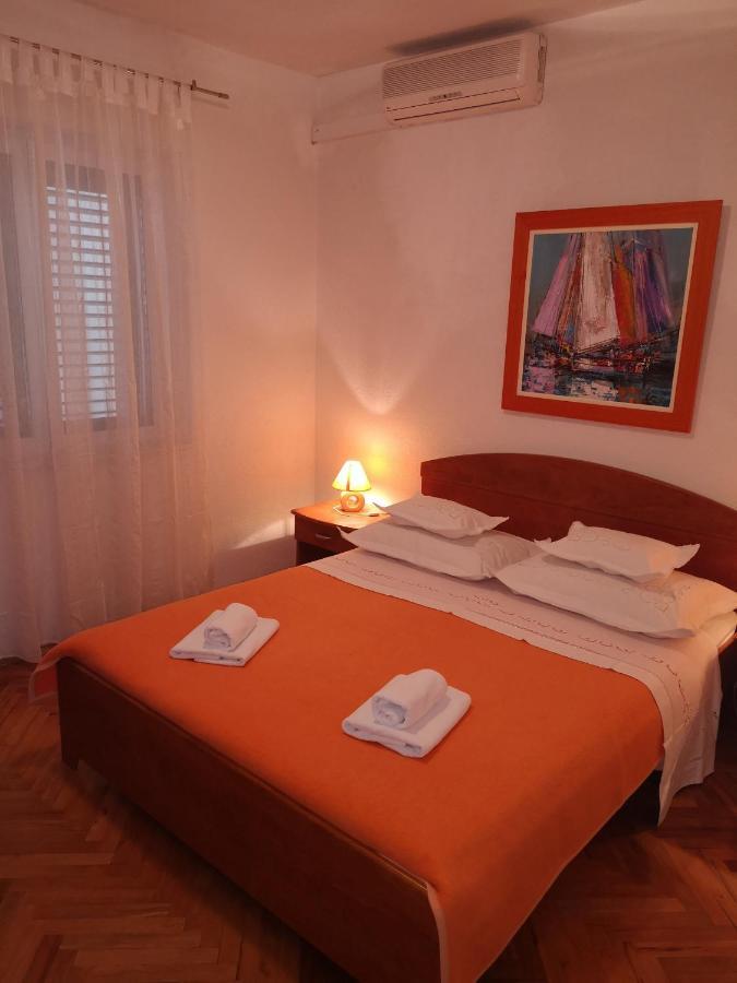 Apartmani California II Подгора Экстерьер фото
